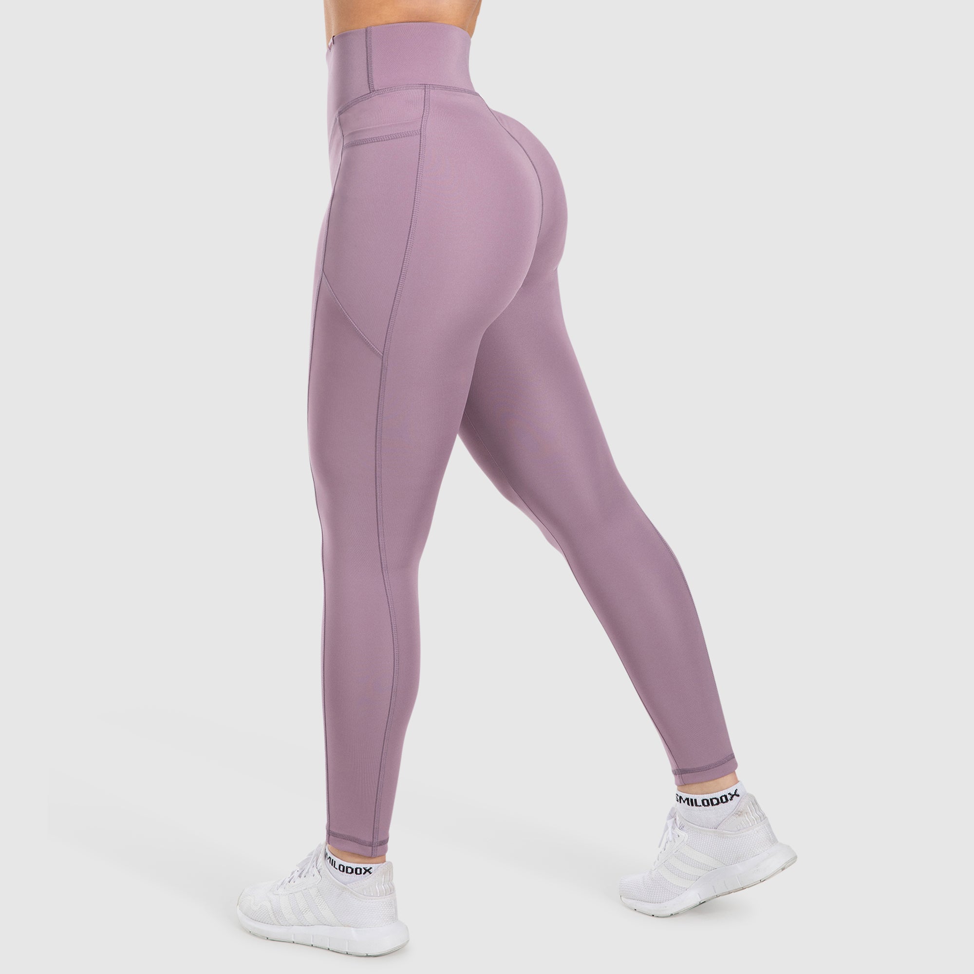 Lila L