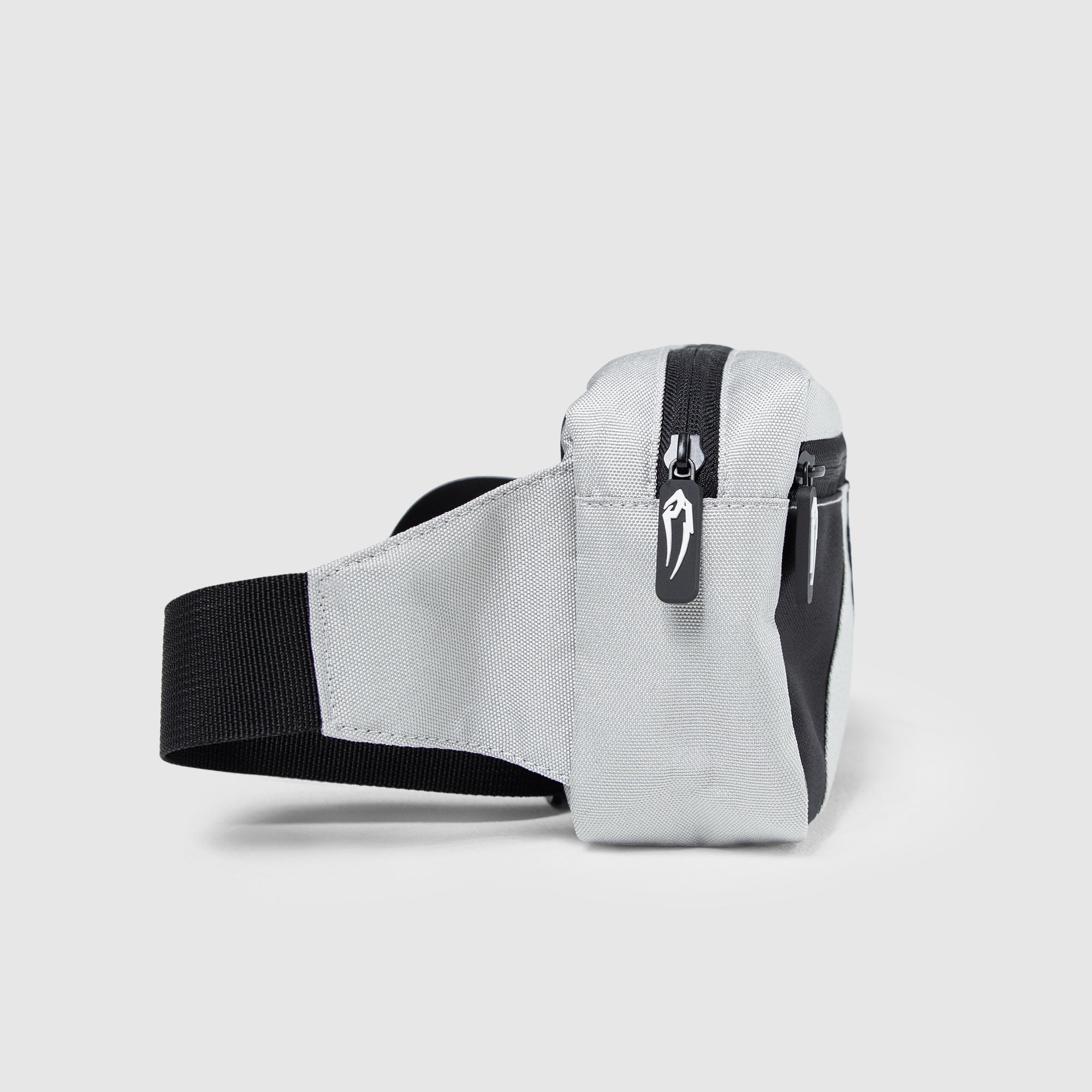 Fanny Pack James