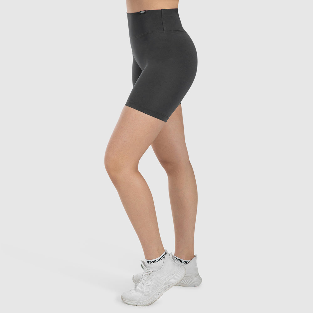 Etty Shorts