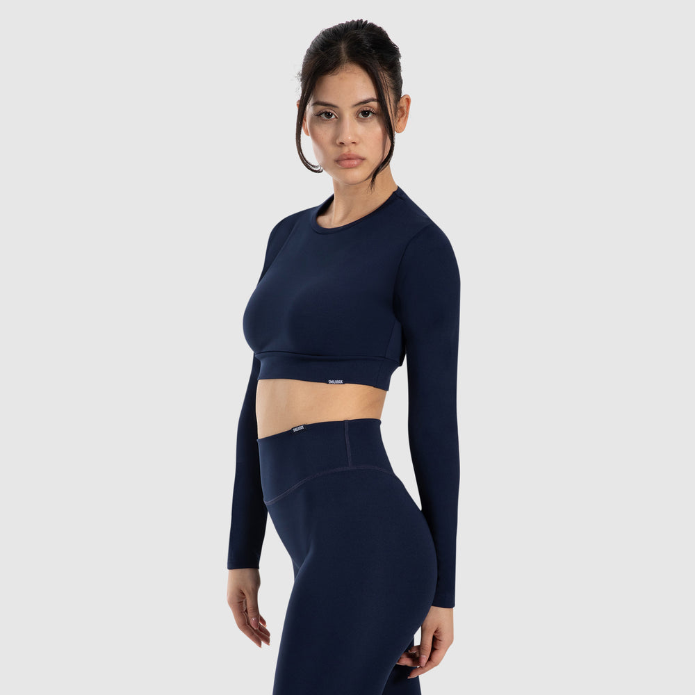 Long-sleeve T-shirt